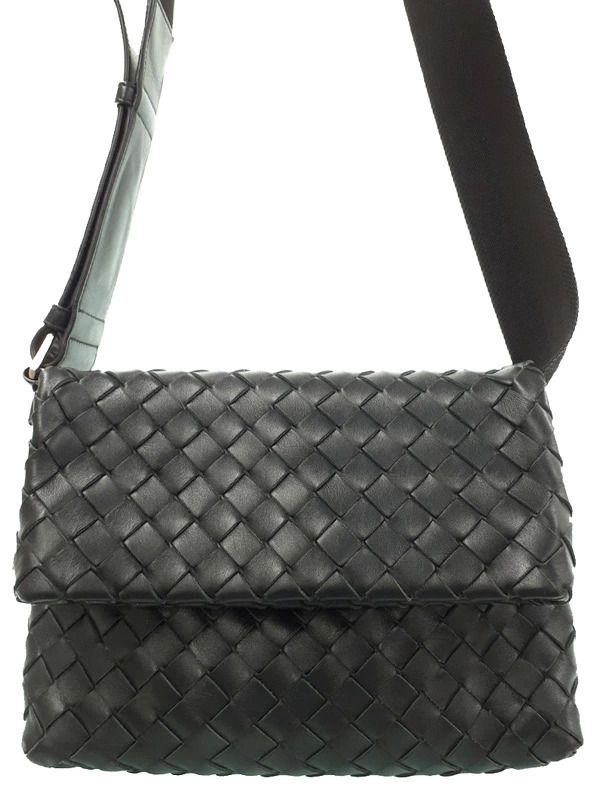Bottega Veneta Giorno Intrecciato Leather Shoulder Bag Woven Black